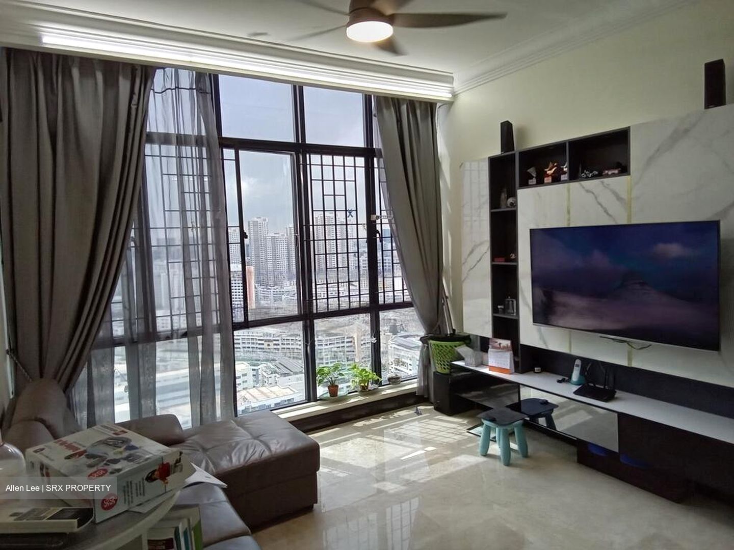 Regent Heights (D23), Condominium #456026001